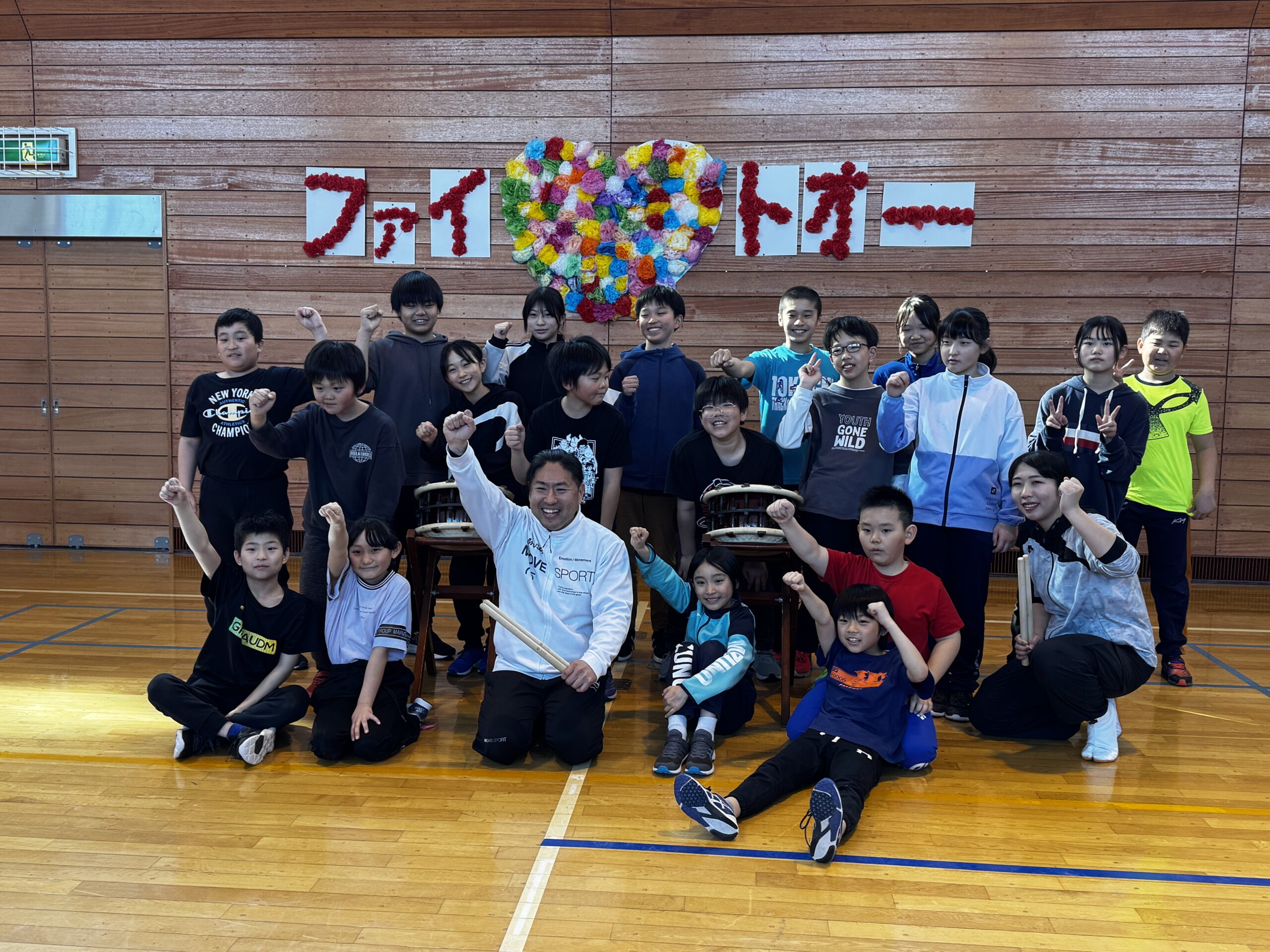 和太鼓の達人に来てもらいました – 鹿追町幼小中高一貫教育サイト